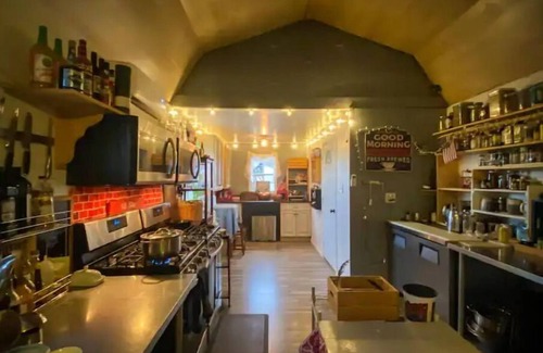 Kingman House | The Coyote Den #1: Experience Arizona Agritourism