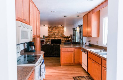 Nappanee House | The Cozy Cottage