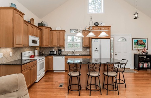 Bowling Green House | The Cozy Cove - Lake House on Lake Wylie Nc