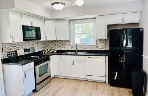 O'Fallon House | The Cozy Family Retreat