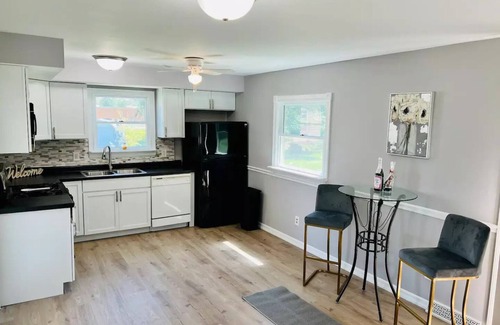O'Fallon House | The Cozy Family Retreat