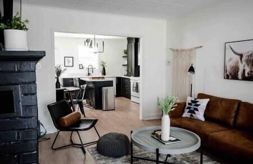Campbellton House | The cozy place