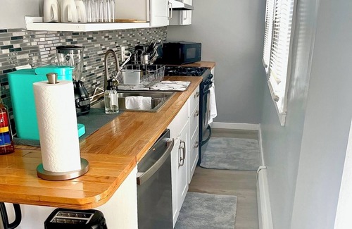 New Britain House | The Cozy Spot On The Hill