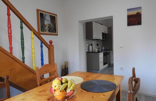 Kupjak House | The cozy vacation home offers a hot tub and peace.