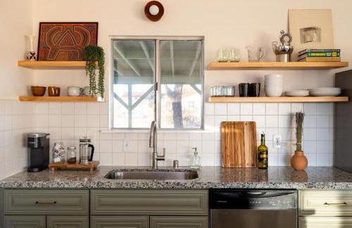 Landers House | The Creosote Cottage A Luxury Desert Escape