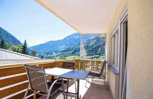 Leukerbad Apartment | The Cristal apartment house is situated in a quiet, sunny and central location