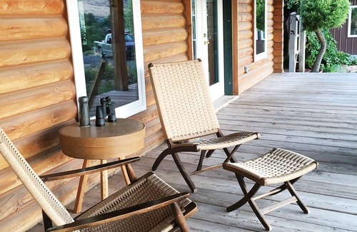 Buhl Cabin | The "Croas" Nest on The River w/Geothermal Hot Tub near Hagerman Idaho