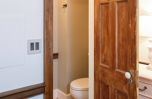North Garden Bed & Breakfast | The Crossroads Inn