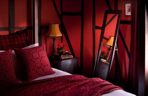 Abingdon Hotel | The Crown And Thistle