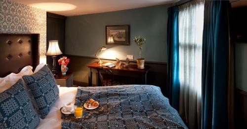 Abingdon Hotel | The Crown And Thistle