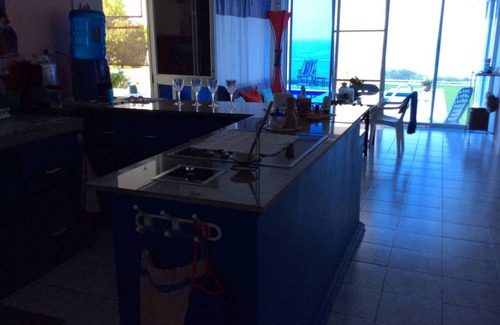 Rocafuerte House | The Crucita Balcony
