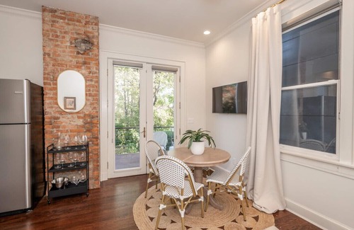 Mount Adams Condo | The Curio at Centennial House