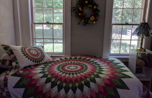 Chester Other | The Daffodil 1743 Getaway Apartment