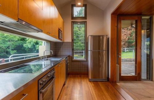 Barrengarry House | The Dairy at Cavan I Kangaroo Valley I Stunning Views