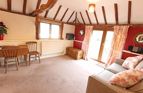 Rye Cottage | 'The Dairy' - Beautiful Beamed Property In Rural Location Surrounded By Orchard