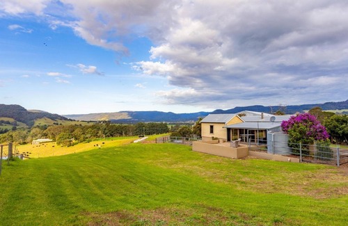 Kangaroo Valley House | The Dairy @ Cavan, Kangaroo Valley, Stunning Views