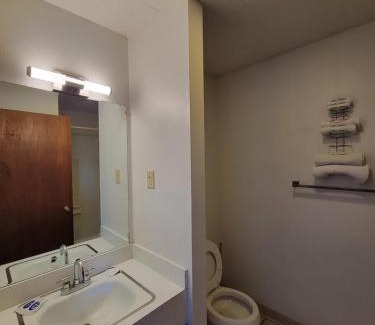 La Salle Hotel | The Daniels Motel
