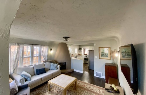 Edgewater House | The Denver Digs- Perfect Denver Getaway in the West Highlands Neighborhood!