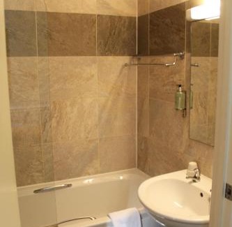 Wirral House | The Dibbinsdale Inn