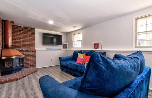 Arlington House | The DMV Creative Home