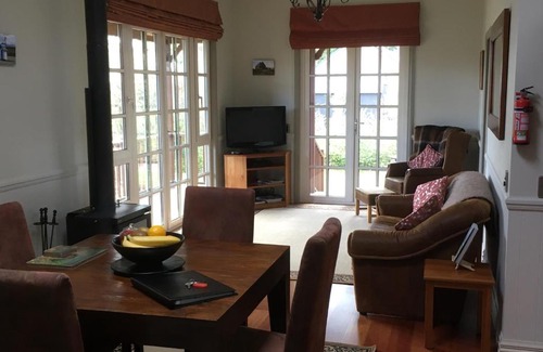 Lake Tekapo House | The Doctor's Retreat