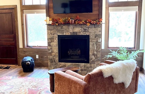 Blue Ridge Bed & Breakfast | The Dogwood Inn