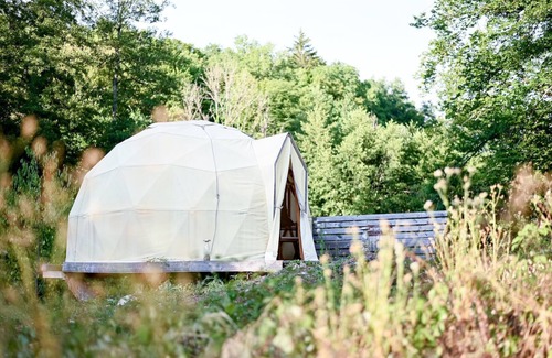 Montagna-le-Templier Other | The dome, an unusual night among snails