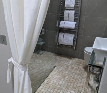 Ellenhall Bed & Breakfast | The Dorm Bed and Breakfast