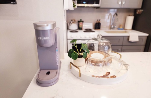 Greenhills Apartment | The Drummond Luxury Hotel