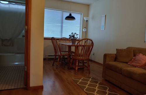 Yachats Hotel | The Dublin House Motel