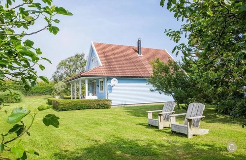 Les Moitiers-d'Allonne House | The dunes, beach, nature, near Carteret/The dunes, the beach .
