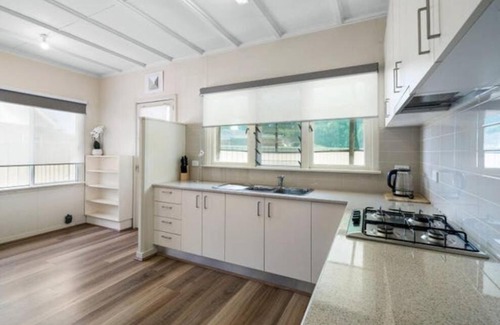 Shepparton House | The Dutch House