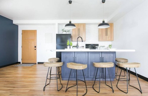 Millersburg Apartment | The Dwelling Apt 1 | Rooftop Terrace w/Kitchen + Fire Pit!