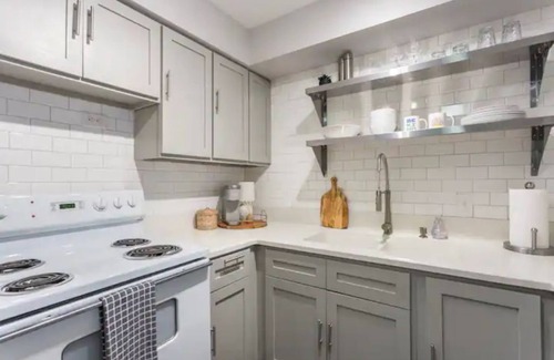 Brownsville Condo | The Easy in BTX - Adults Only