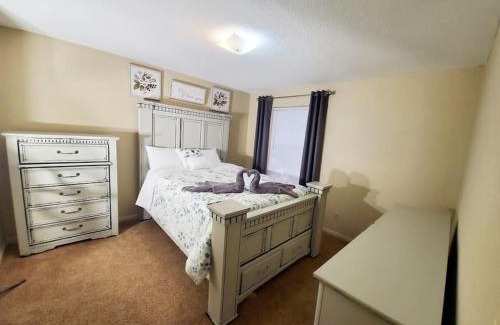 Anderson Apartment | The Eclectic. Entire Apartment