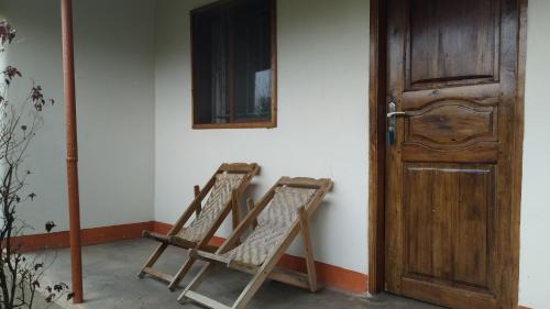 Kasese Cabin | The Elephant Home