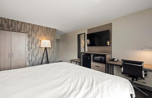 Waterville Hotel | The Elmwood