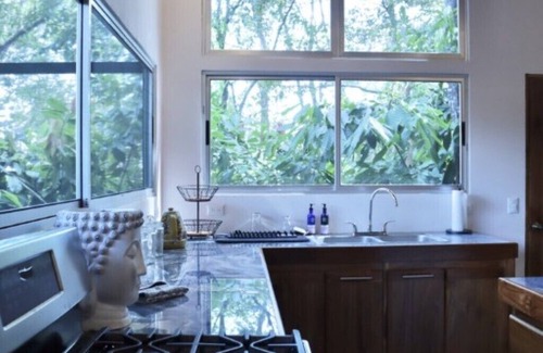 Playon House | The Emerald Haven Retreat‑style 1BR in Puntarenas – AC + Jungle Views