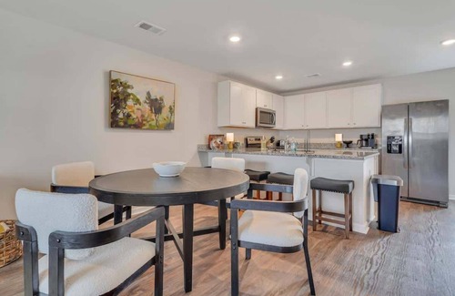 Port Wentworth Condo | The Emerald