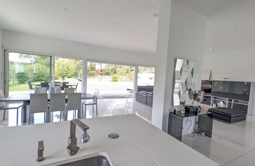 Grabels House | The Emma Luxe collection Piscine Nature clim 5 min from Montpellier