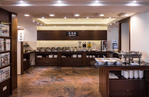 East District Hotel | The Enterpriser Hotel