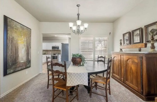 South Tulsa House | The Erie Home: Warm and Spacious in South Tulsa