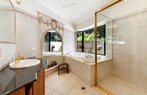 Mount Tamborine Villa | The Escarpment Retreat