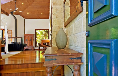 Mount Tamborine Villa | The Escarpment Retreat