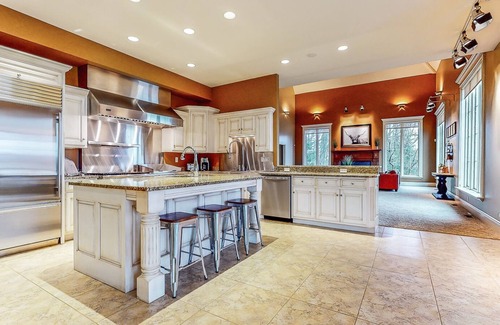 North Industry House | The Estate House: Timeless Elegance at 1885 Farms