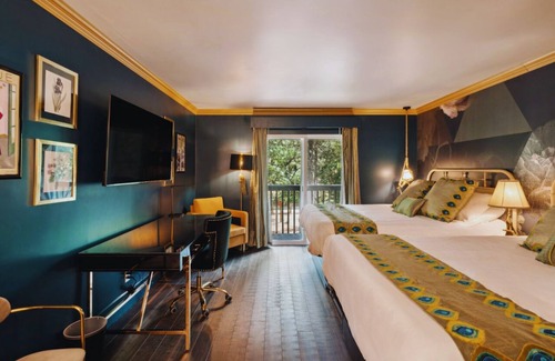 Middletown Hotel | The Fainting Couch Boutique Hotel