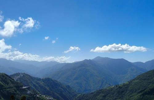 Fuxing District House | The fairy land - Lala Mountain