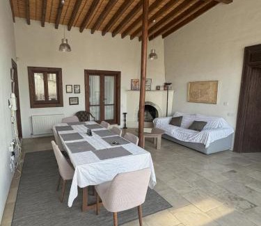 Politiko Villa | The Family Nest - Traditional Serenity