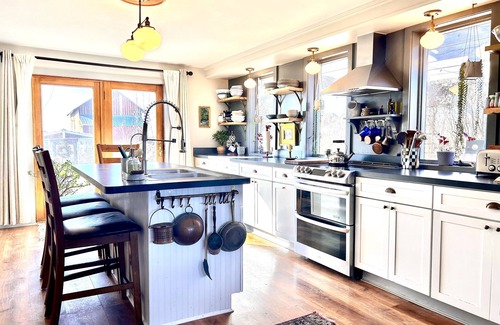 Town of Ledyard Other | The Farmhouse at Aurora Brewing Company! Vineyard & Lake Views!
