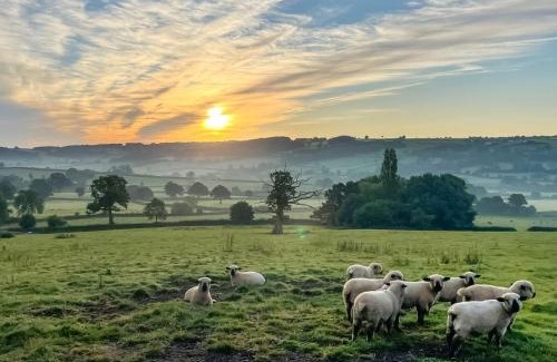 Honiton House | The Farmhouse, Ley Farm